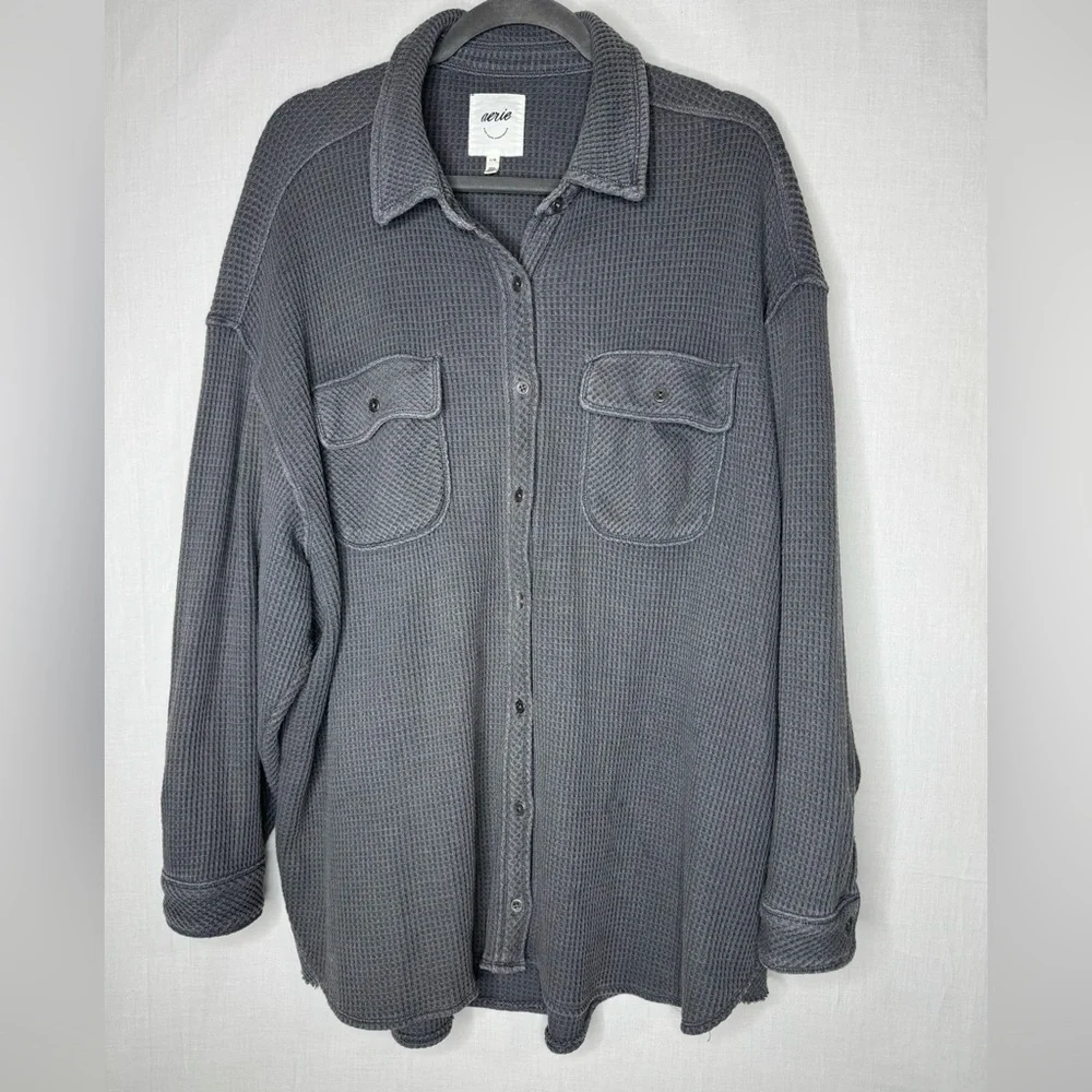 Aerie Gray Button Down Shirt - Picture 2 of 9